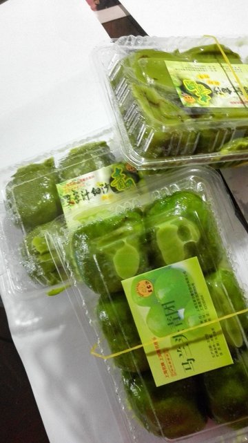 艾草豆沙青团