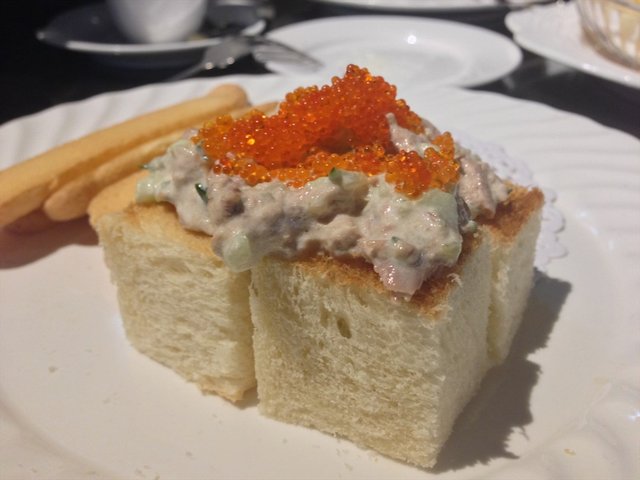 脆多士吞拿鱼它它