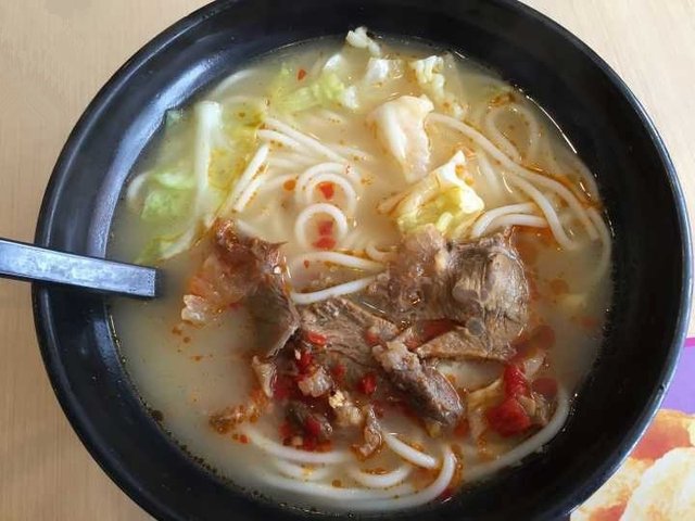 剁椒牛肉米线