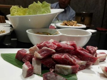 雪花牛肉粒
