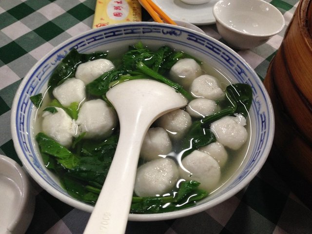 碧绿鱼丸汤