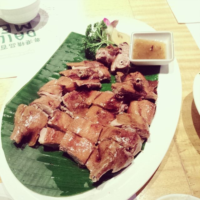 香酥琵琶鸭