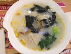 招牌猪肉云吞
