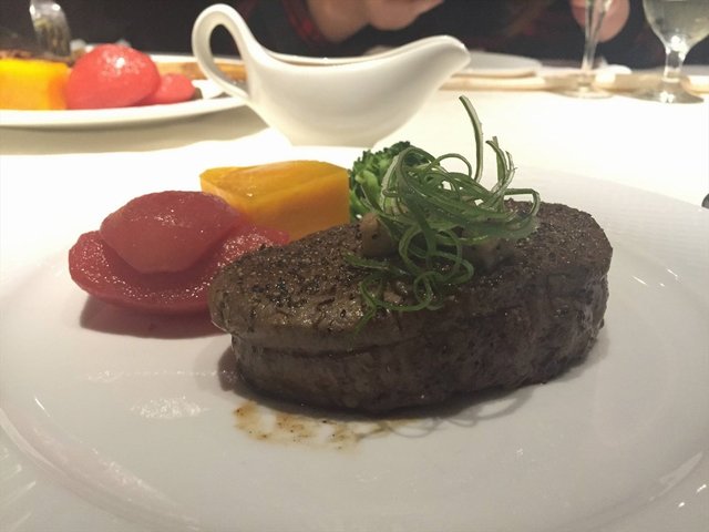 煎鹅肝