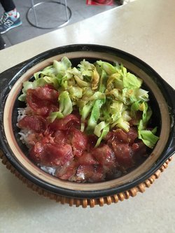 腊味煲仔饭