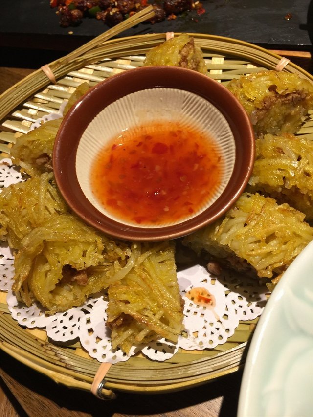 土豆酱肉卷
