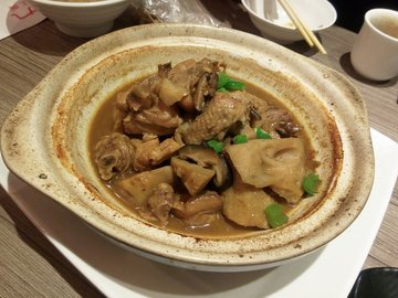 秘汁焖鸡块
