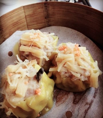 蟹籽瑶柱烧麦皇