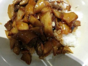 鱼香茄子盖饭