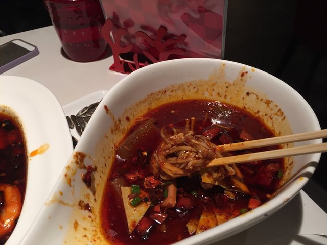 毛血旺