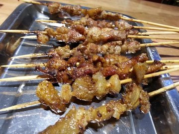 羊肉串和肉筋