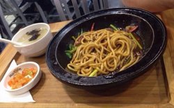 肉酱锅烧面