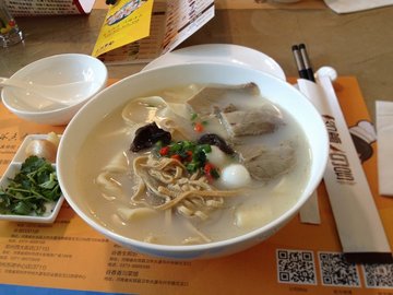 浓汤烩面