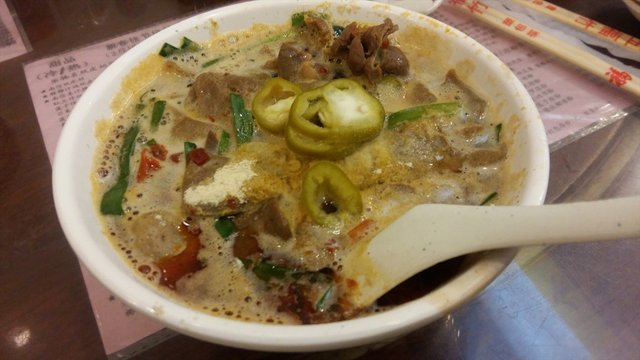 酸辣味牛三星汤