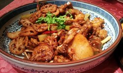 干锅牛蛙