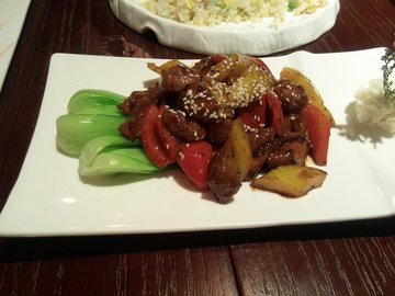 黑椒牛肉粒