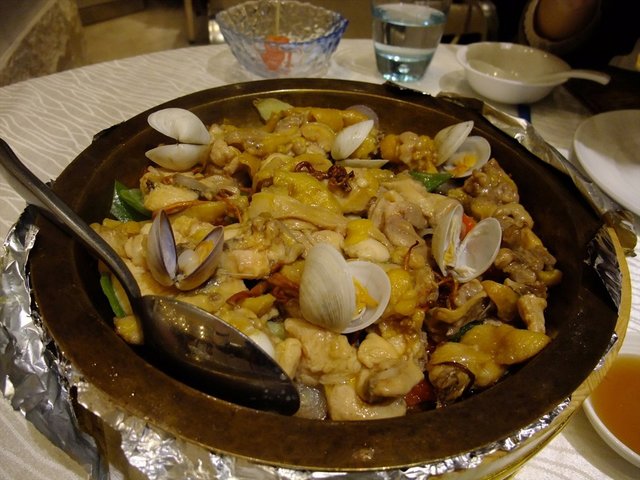 铜盘贝贝蒸鸡