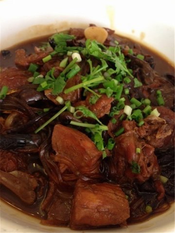 小鸡炖蘑菇