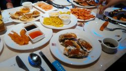 自助晚餐