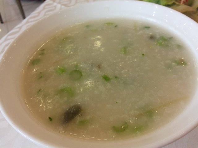 皮蛋瘦肉粥