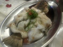油淋鲈鱼