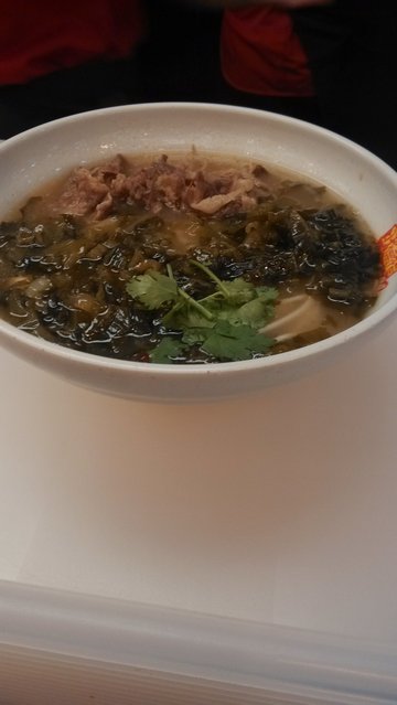 酸菜肥牛面