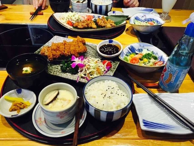 鸡排，沙拉套餐