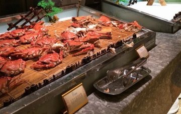 自助晚餐