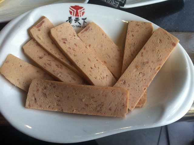 梅林午餐肉