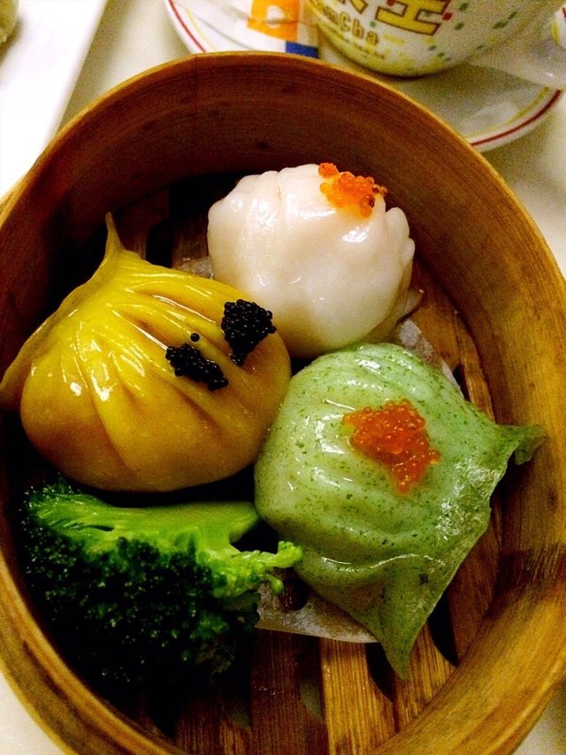 三色饺
