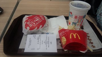 麦辣鸡腿堡套餐