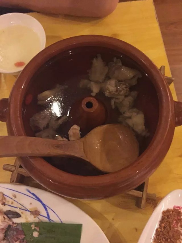 汽锅鸡