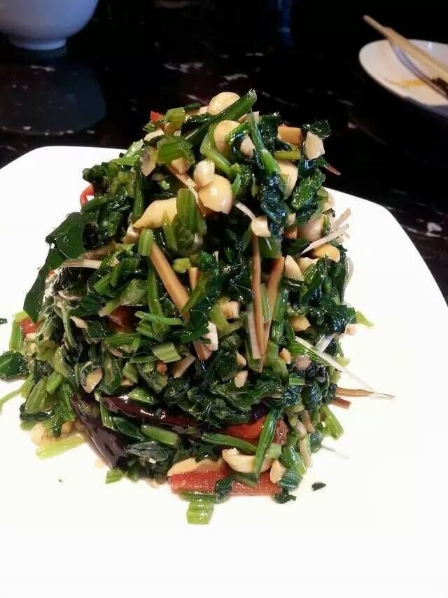 果仁菠菜