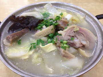咸板鸭砂锅