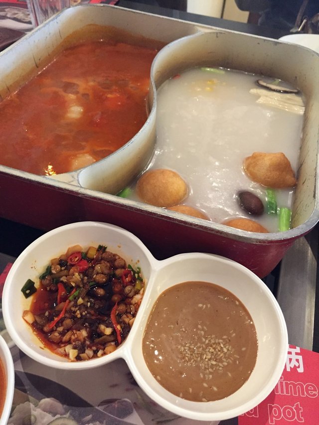 锅底