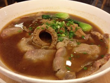 金钱肚牛满面