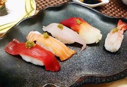 三文鱼寿司