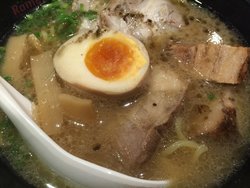 三宝豚骨拉面