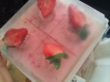 草莓蛋糕