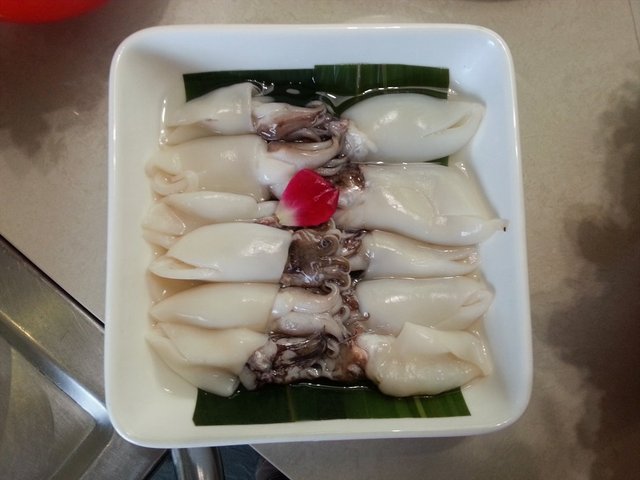 墨鱼仔