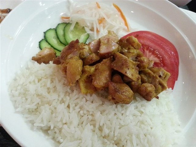 迷迭香鸡肉炒饭
