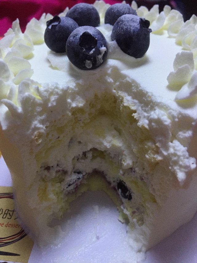 蓝莓戚风蛋糕