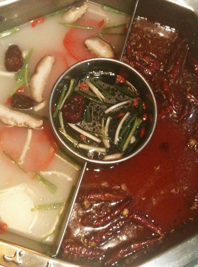鸳鸯火锅
