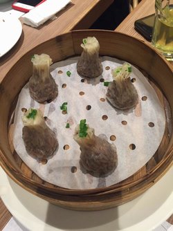 外婆红烧肉烧麦