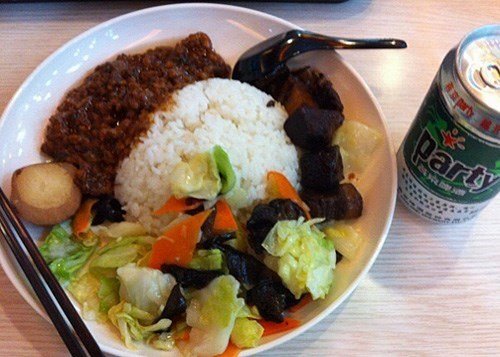 红烧肉饭