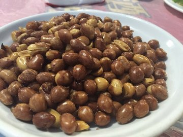 炸花生米