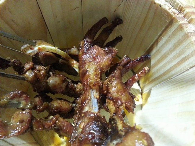 烤鸡爪子