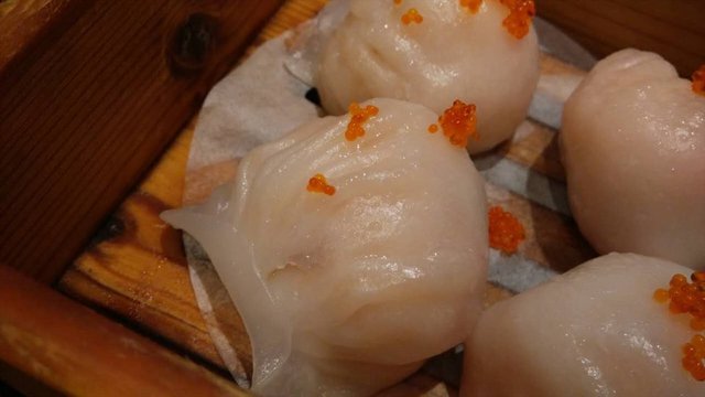 饱满的虾饺啊,吃起来都是满满的幸福