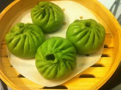 招牌翡翠包