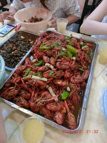 十三香小龙虾